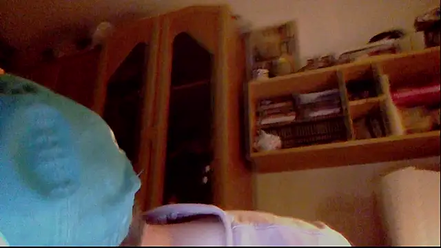 Snapshot of FireFox_Feel chatting on December 5, 2024, 10:50 pm FireFox Feel online show from December 5, 2024, 10:50 pm