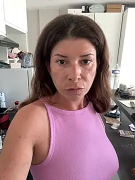 Jessytwerk online show from June 10, 2026, 3:13 pm