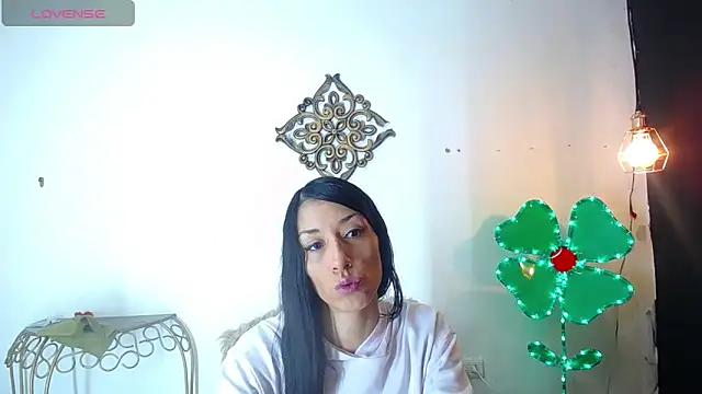 SexyKataShow online show from November 22, 2025, 3:49 am