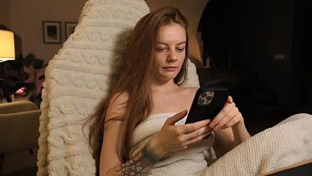 LadyInBad online show from January 11, 2025, 9:15 pm