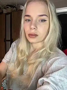 Snapshot of SIMBA_BOS chatting on February 12, 2026, 3:17 am SIMBA BOS online show from February 12, 2026, 3:17 am