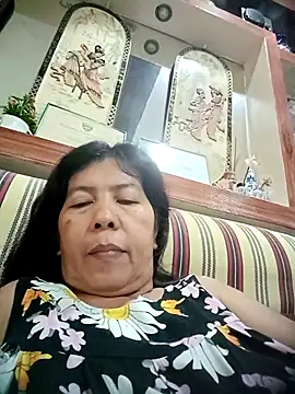 TropicalFlower online show from October 14, 2025, 1:06 am