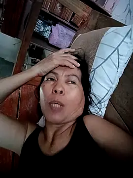 TropicalFlower online show from October 20, 2025, 8:37 am