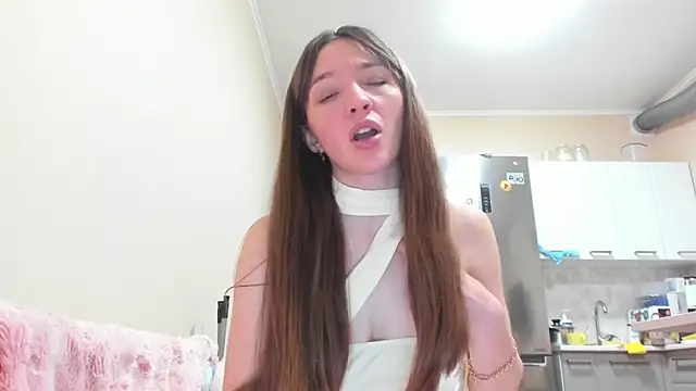 Naughty Molly online show from April 3, 2026, 6:14 pm