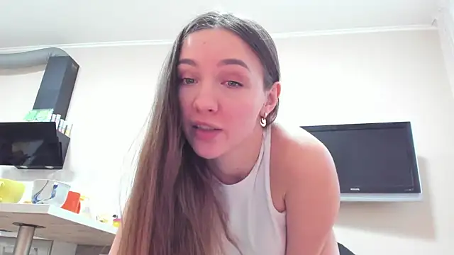 Snapshot of Naughty_Molly chatting on December 16, 2024, 11:12 am Naughty Molly online show from December 16, 2024, 11:12 am