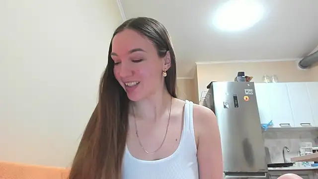 Snapshot of Naughty_Molly chatting on February 27, 2025, 5:37 pm Naughty Molly online show from February 27, 2025, 5:37 pm