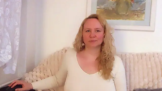 Sarah4you online show from March 14, 2025, 12:43 am