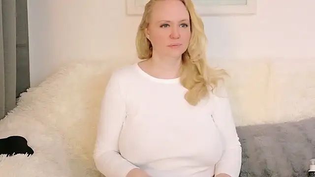 Sarah4you online show from March 20, 2026, 5:14 pm