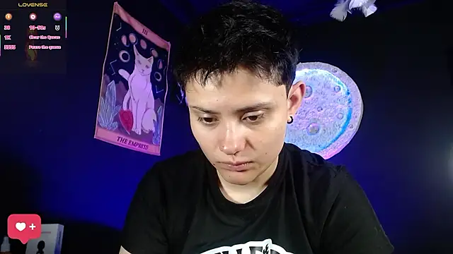 Snapshot of girl_intense444 chatting on February 11, 2026, 1:00 pm girl intense444 online show from February 11, 2026, 1:00 pm