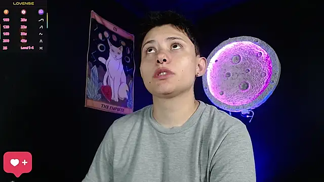 Snapshot of girl_intense444 chatting on March 3, 2026, 12:56 pm girl intense444 online show from March 3, 2026, 12:56 pm