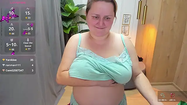 Snapshot of ScarlettSoft chatting on December 17, 2024, 8:56 am ScarlettSoft online show from December 17, 2024, 8:56 am