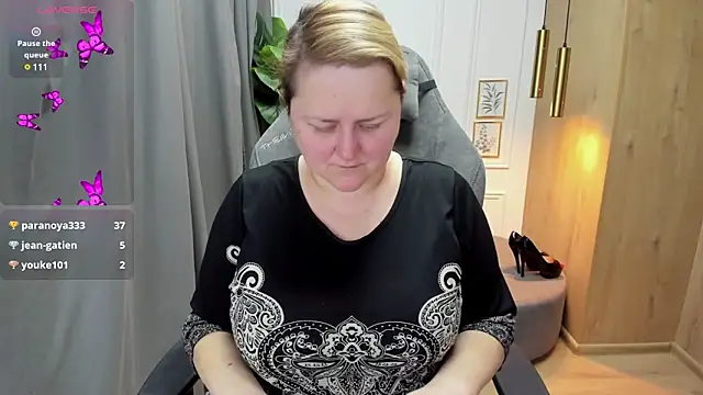 Snapshot of ScarlettSoft chatting on March 10, 2025, 12:06 pm ScarlettSoft online show from March 10, 2025, 12:06 pm