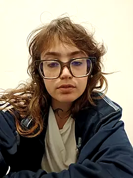 Blulilla69 online show from November 1, 2025, 5:51 pm