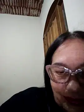 Snapshot of catdool chatting on September 24, 2025, 9:43 pm catdool online show from September 24, 2025, 9:43 pm