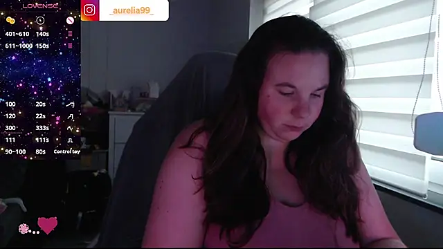 AureliaWinter online show from August 3, 2026, 4:09 am