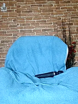  Horny milf  online show from July 2, 2026, 2:45 am
