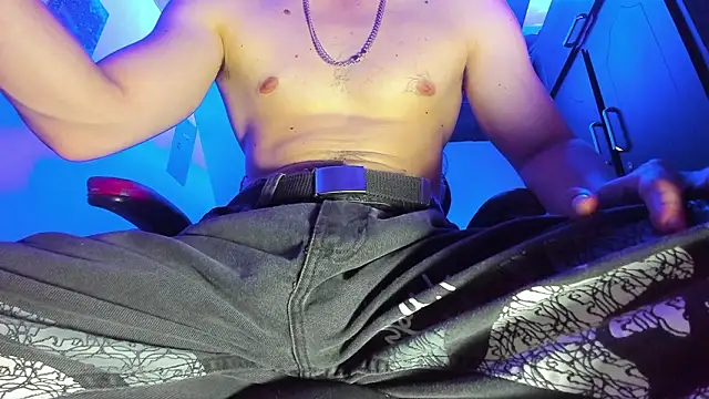 Snapshot of Alex_smith00 chatting on February 12, 2026, 6:29 pm Alex smith00 online show from February 12, 2026, 6:29 pm