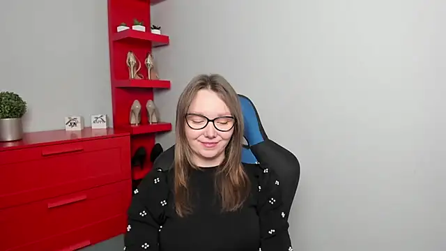 Cookie zoe online show from October 3, 2025, 6:48 am