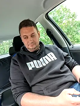 nemes2 online show from October 6, 2025, 12:39 pm