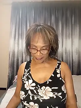 Hotgrannyx online show from November 26, 2025, 2:11 am