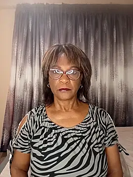 Hotgrannyx online show from November 15, 2025, 2:15 am