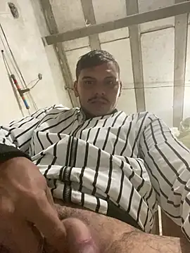 cf27 online show from April 4, 2026, 8:43 am