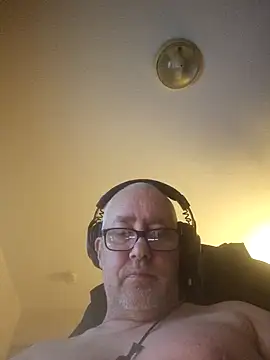 Snapshot of kikifrancky chatting on December 31, 2024, 8:12 pm kikifrancky online show from December 31, 2024, 8:12 pm