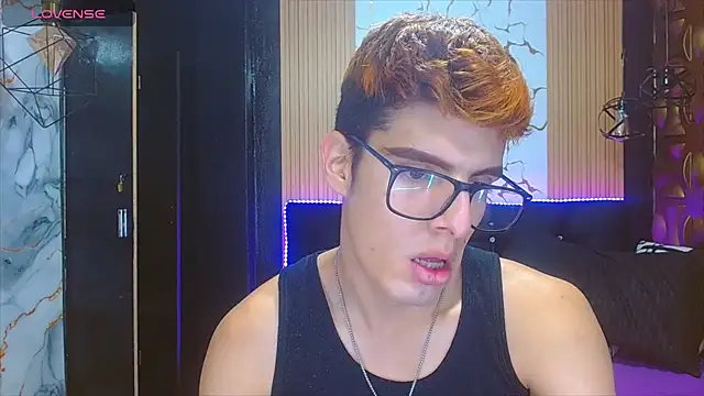 angel sexyevil online show from October 19, 2025, 12:19 pm