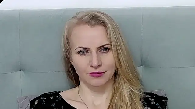 Snapshot of K__Adrienne chatting on March 23, 2026, 6:57 am K Adrienne online show from March 23, 2026, 6:57 am