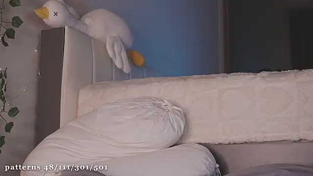 Snapshot of liassmolly1_couple chatting on January 14, 2025, 4:50 pm liassmolly1 couple online show from January 14, 2025, 4:50 pm