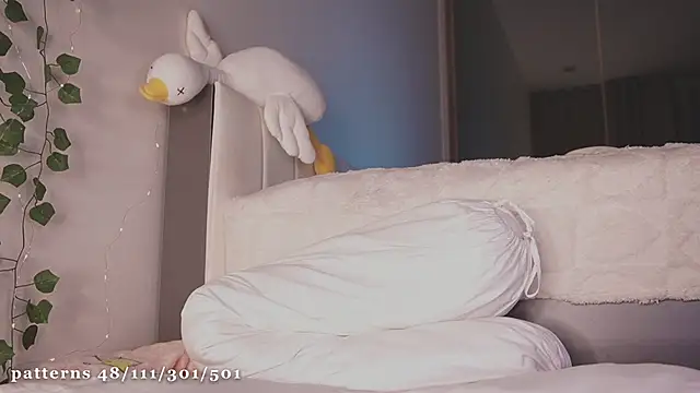 Snapshot of liassmolly1_couple chatting on February 13, 2025, 4:17 pm liassmolly1 couple online show from February 13, 2025, 4:17 pm