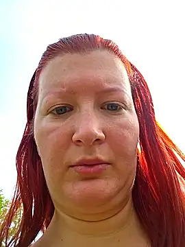 Analimado18 online show from April 19, 2026, 1:45 pm