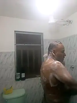 PhillDrake11 online show from November 10, 2025, 4:28 am