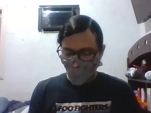 HardestPepe online show from November 13, 2025, 2:04 am