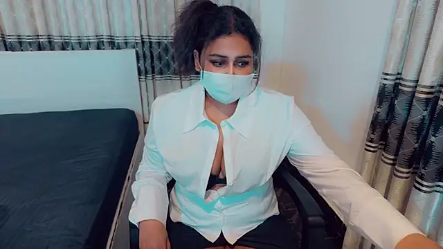 Snapshot of SonY_CaM chatting on July 12, 2026, 5:47 pm SonY CaM online show from July 12, 2026, 5:47 pm