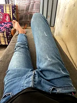 stevesaa online show from October 8, 2025, 9:55 am