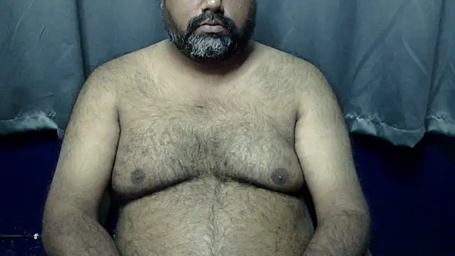 hairysubcub 70 online show from November 27, 2025, 5:08 am