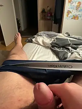 Tomi2244 online show from February 1, 2026, 8:18 pm