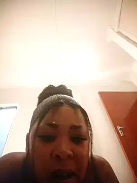 Snapshot of sexyTHANDO chatting on March 7, 2025, 3:29 am sexyTHANDO online show from March 7, 2025, 3:29 am