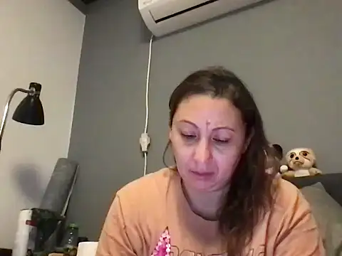 Snapshot of maryxex28 chatting on November 24, 2025, 5:40 am maryxex28 online show from November 24, 2025, 5:40 am