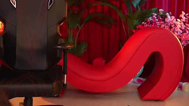 KittyCaitlin online show from February 22, 2025, 1:55 am