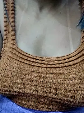 NeydeHotWife online show from May 30, 2026, 1:39 pm