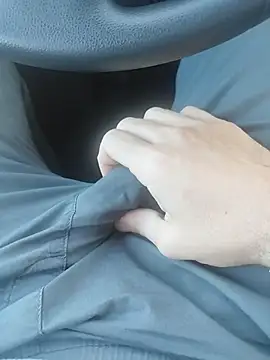 Aykut1990 online show from December 3, 2025, 11:09 am