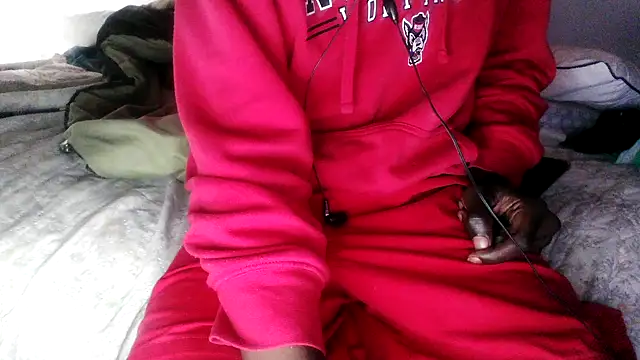 Snapshot of RinsingWood84 chatting on December 19, 2024, 3:30 pm RinsingWood84 online show from December 19, 2024, 3:30 pm