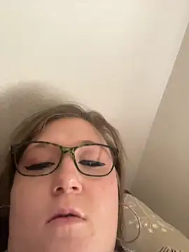 Snapshot of JadeDaMilf chatting on February 3, 2025, 5:46 pm JadeDaMilf online show from February 3, 2025, 5:46 pm