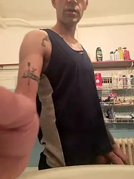 Snapshot of 2223joker chatting on February 15, 2026, 8:08 pm 2223joker online show from February 15, 2026, 8:08 pm