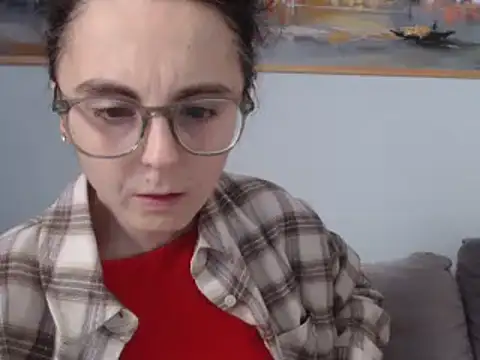 cleophee online show from March 13, 2025, 9:43 am