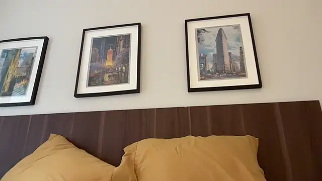 Snapshot of everybody_loves_pussy chatting on October 30, 2025, 4:26 pm everybody loves pussy online show from October 30, 2025, 4:26 pm