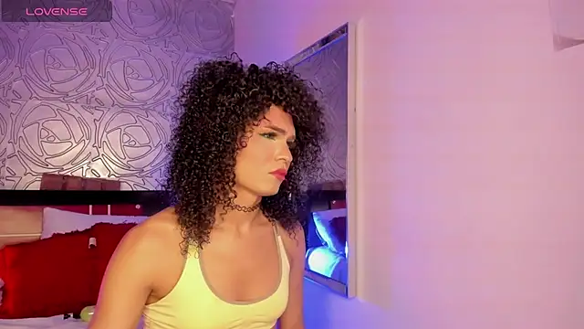 vennus1  online show from September 21, 2025, 4:06 am