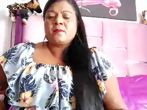 Snapshot of IndianDelia chatting on September 15, 2025, 6:25 am IndianDelia online show from September 15, 2025, 6:25 am